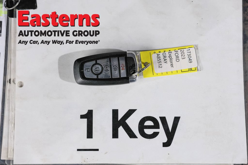 Used 2023 Ford Explorer XLT w/ Equipment Group 202A AWD/4WD image 25