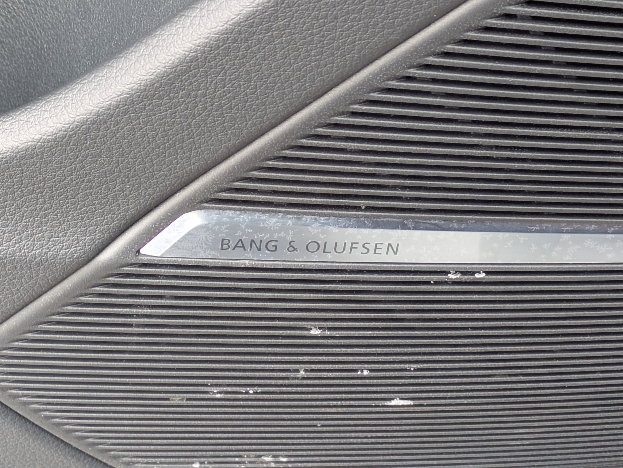 Used 2022 Audi Q8 Premium Plus w/ Premium Plus Package image 22