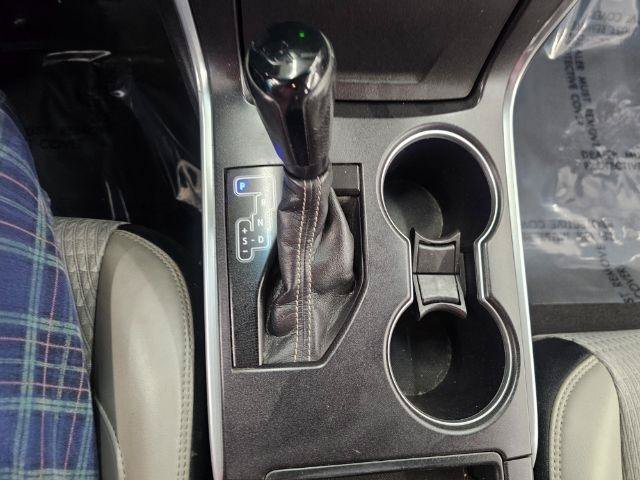 Used 2015 Toyota Camry SE FWD image 20
