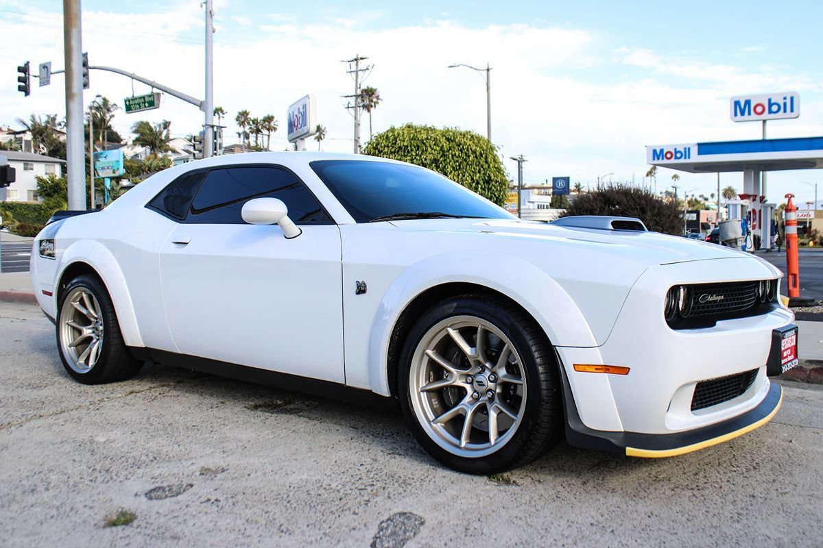 Used 2023 Dodge Challenger R/T Scat Pack RWD image 8
