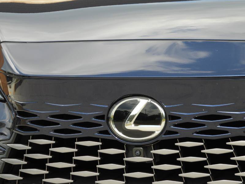 Used 2023 Lexus RX 350 Premium w/ Cold Area Package FWD image 4