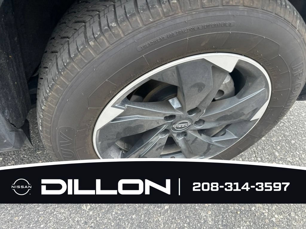 Certified 2025 Nissan Rogue SV AWD/4WD image 19