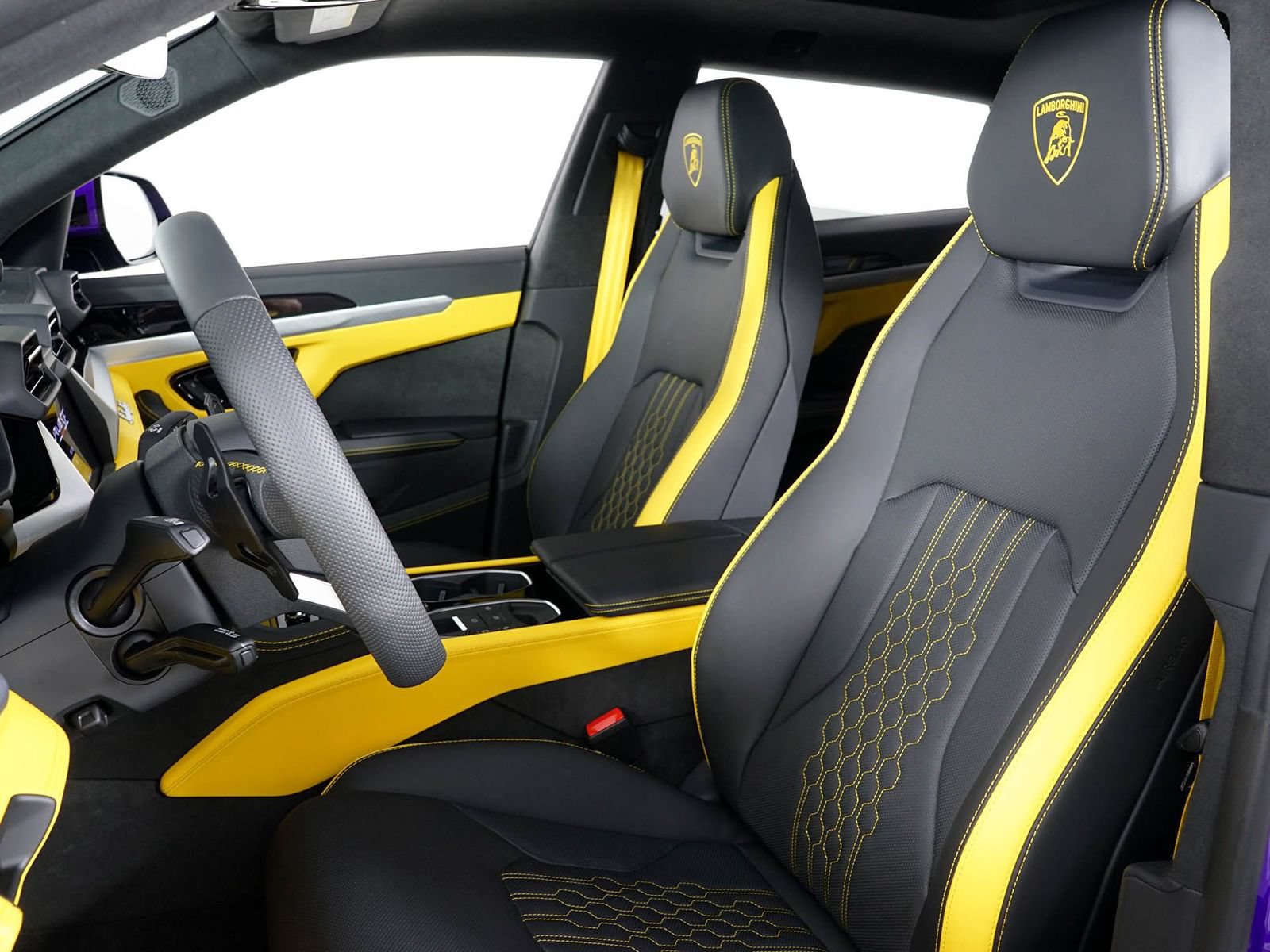 Used 2026 Lamborghini Urus S AWD/4WD image 25
