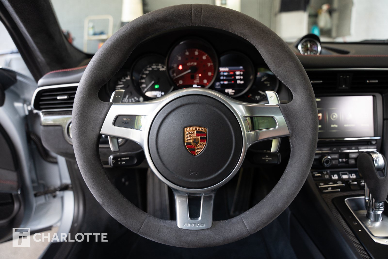 Used 2016 Porsche 911 Carrera GTS w/ GTS Interior Package RWD image 22