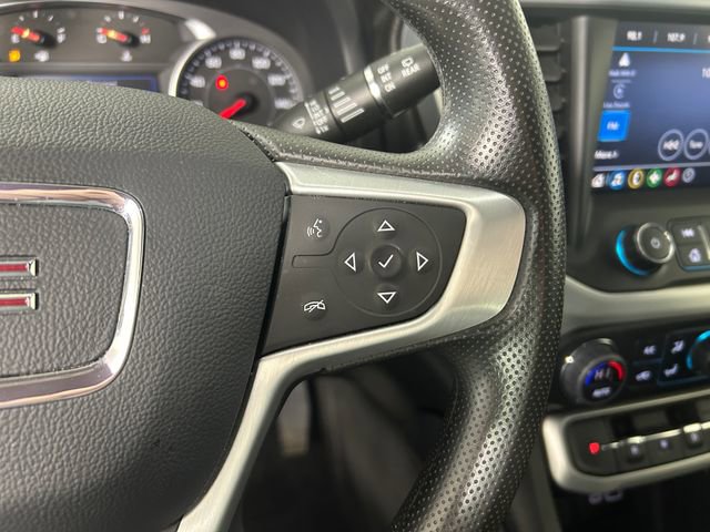 Used 2023 GMC Acadia SLE w/ Driver Convenience Package image 17