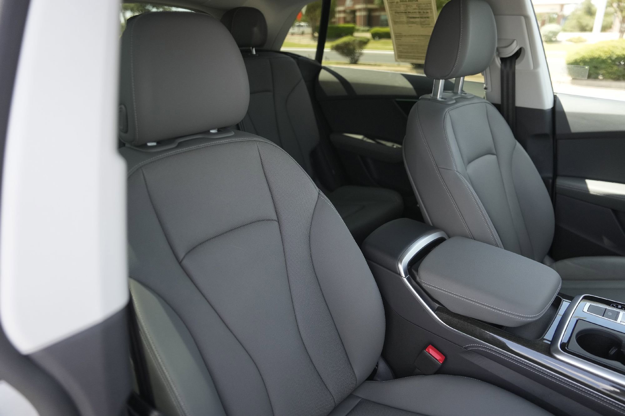 Certified 2025 Audi Q8 Premium Plus w/ Premium Plus Package image 23