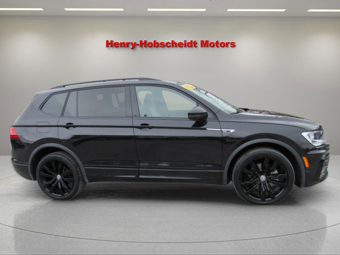 Used 2021 Volkswagen Tiguan SE R-Line image 4