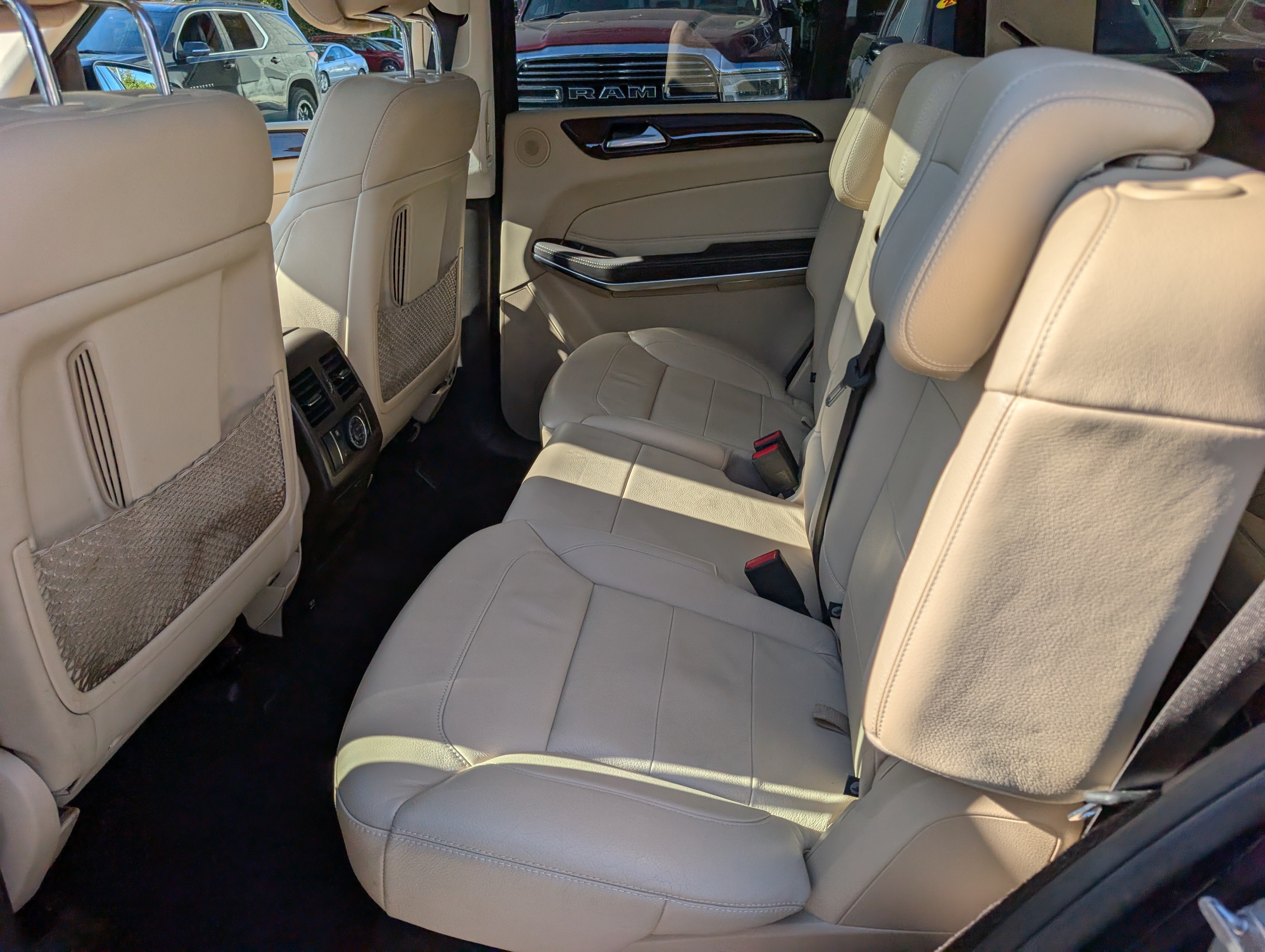Used 2019 Mercedes-Benz GLS 550 4MATIC image 18