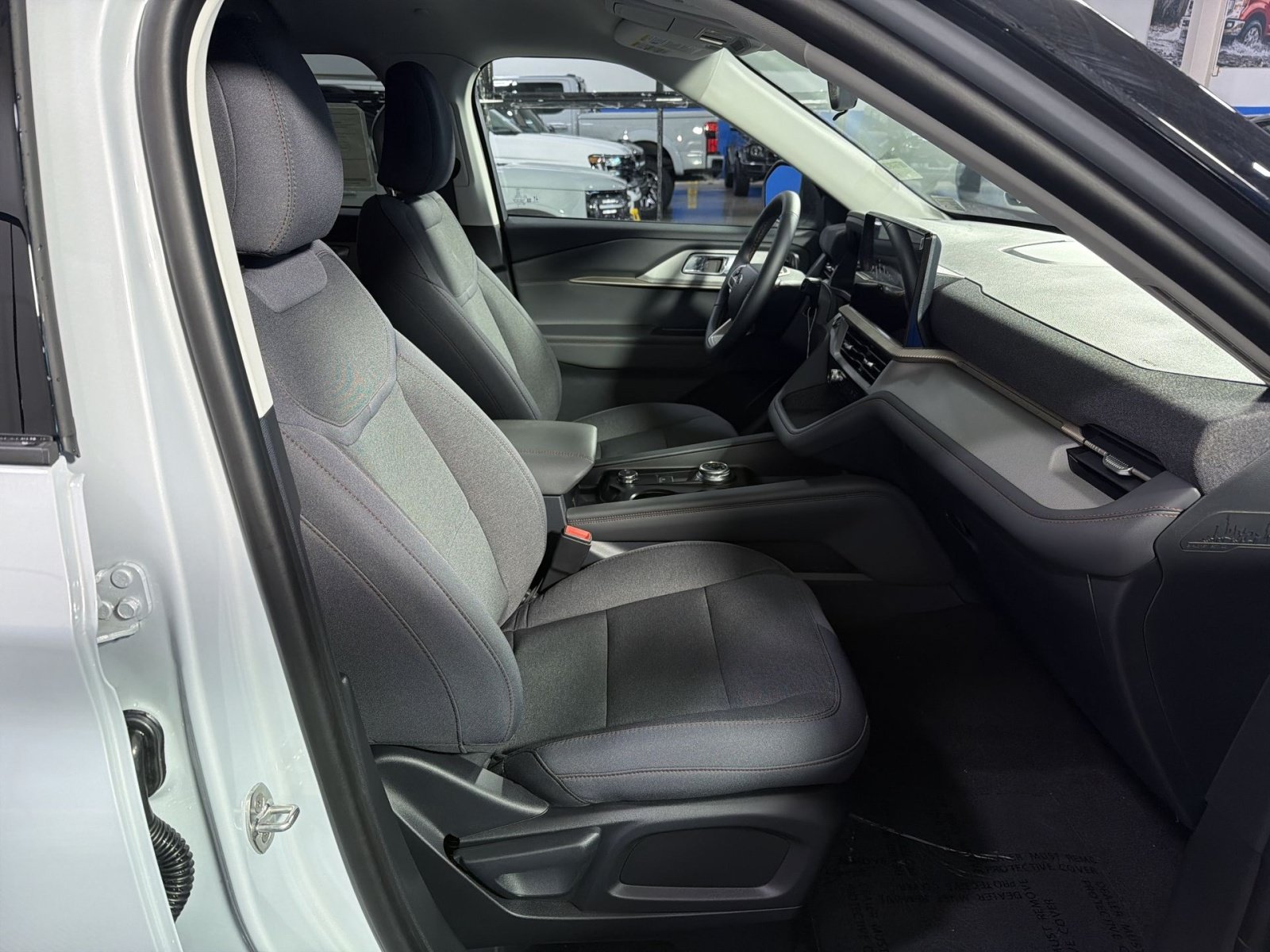 New 2026 Ford Explorer Active AWD/4WD image 26