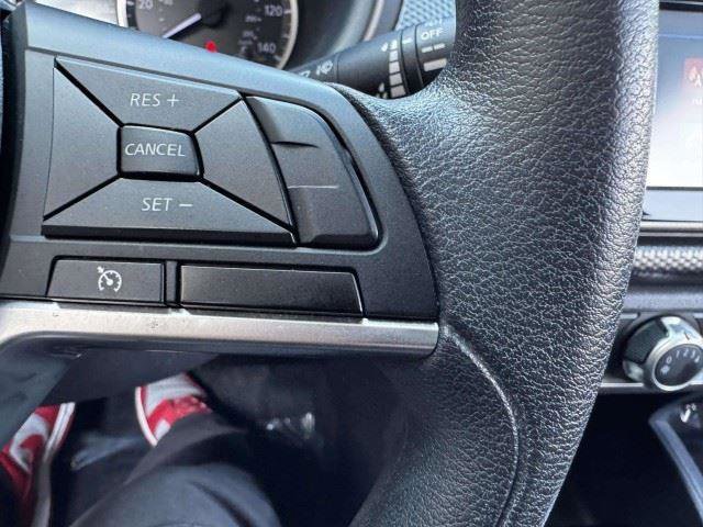 Used 2020 Nissan Kicks S FWD image 24