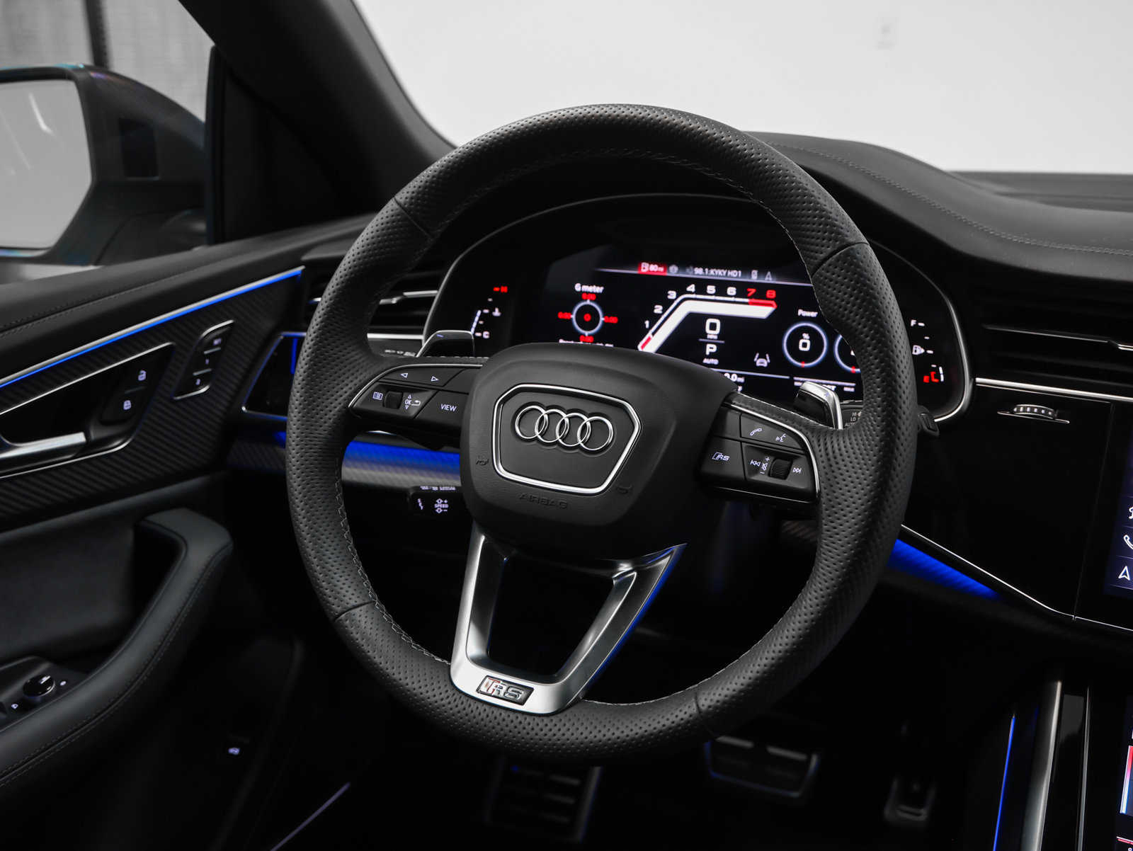 Used 2026 Audi RS Q8 performance AWD/4WD image 41