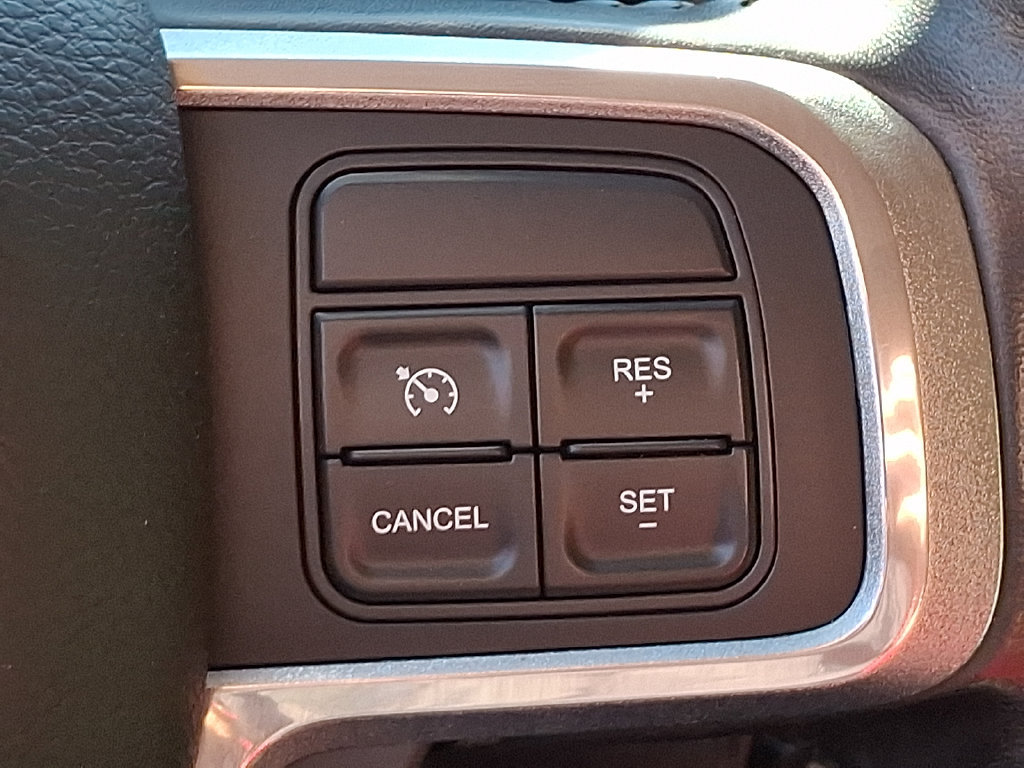 Used 2022 RAM 2500 Laramie AWD/4WD image 22