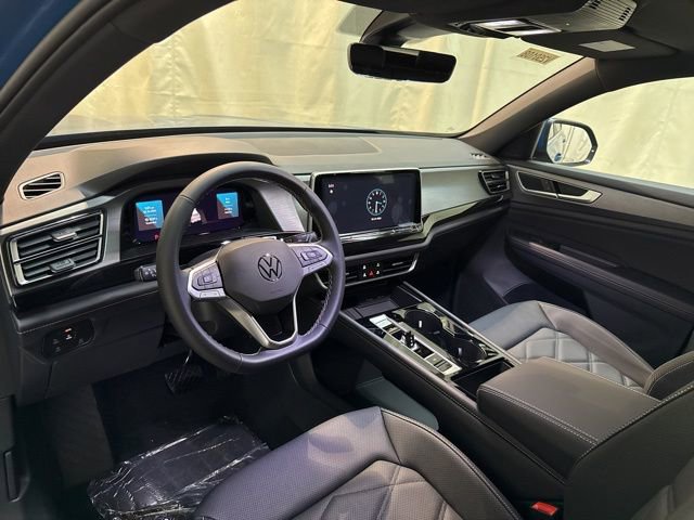 New 2025 Volkswagen Atlas Cross Sport SE image 15