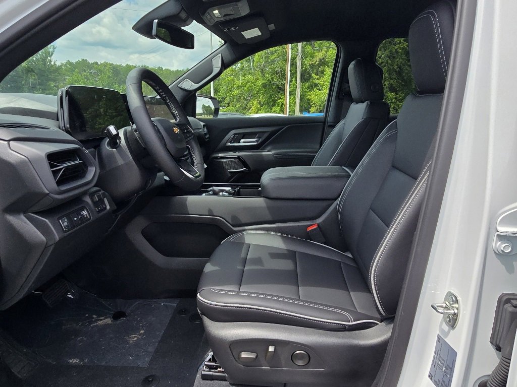 New 2026 Chevrolet Silverado EV LT image 11