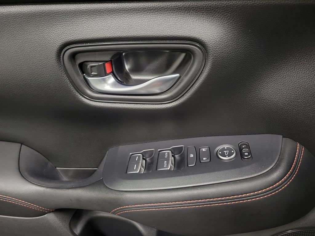 Used 2025 Honda HR-V Sport image 28