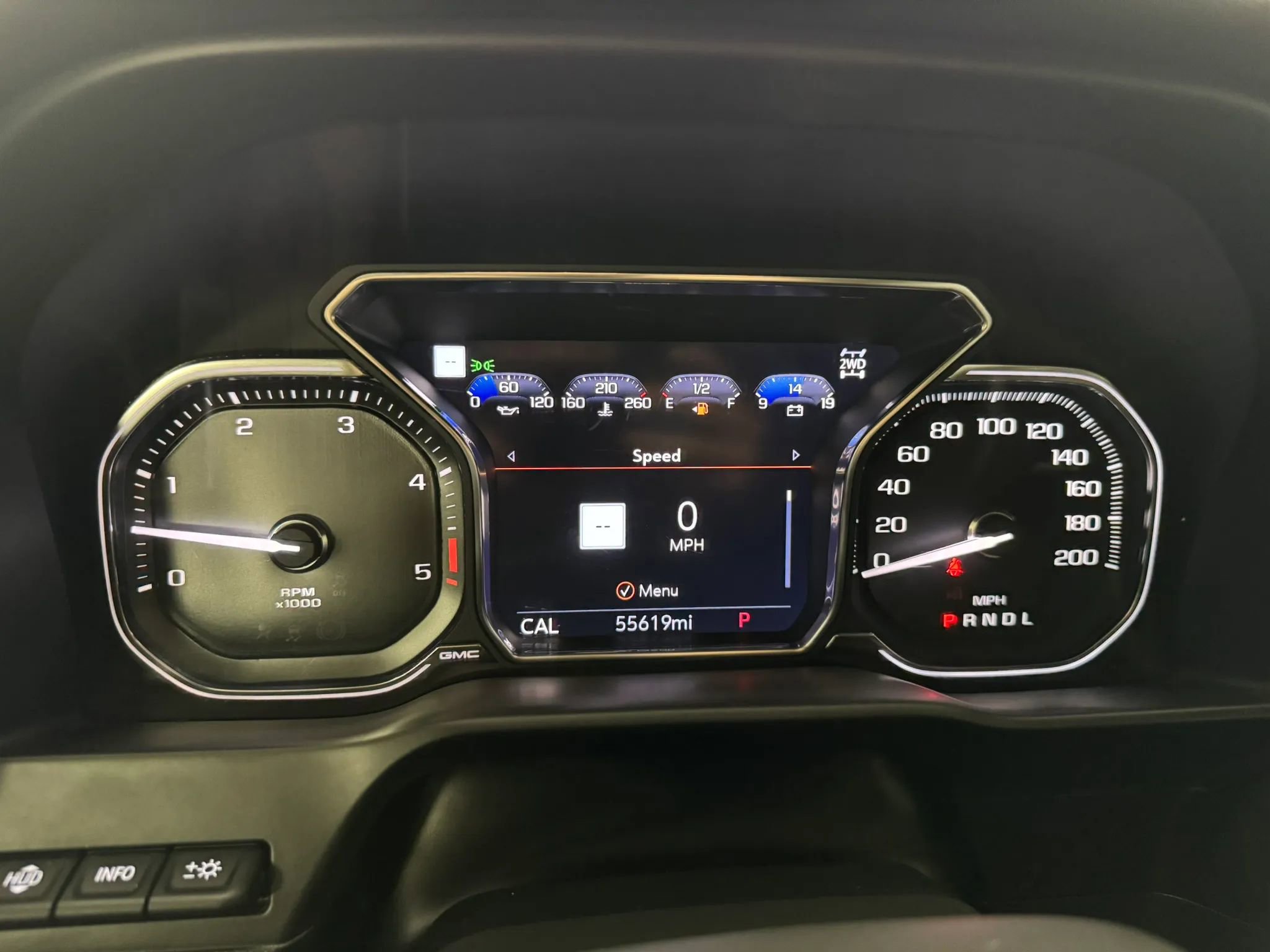 Used 2021 GMC Sierra 2500 AT4 w/ AT4 Premium Plus Package image 14