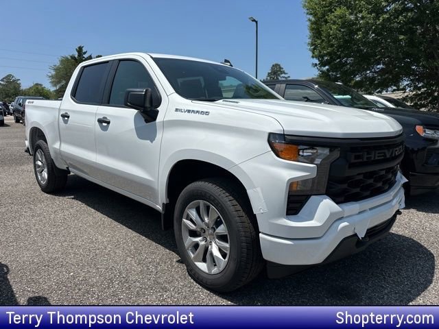 New 2026 Chevrolet Silverado 1500 Custom AWD/4WD image 1