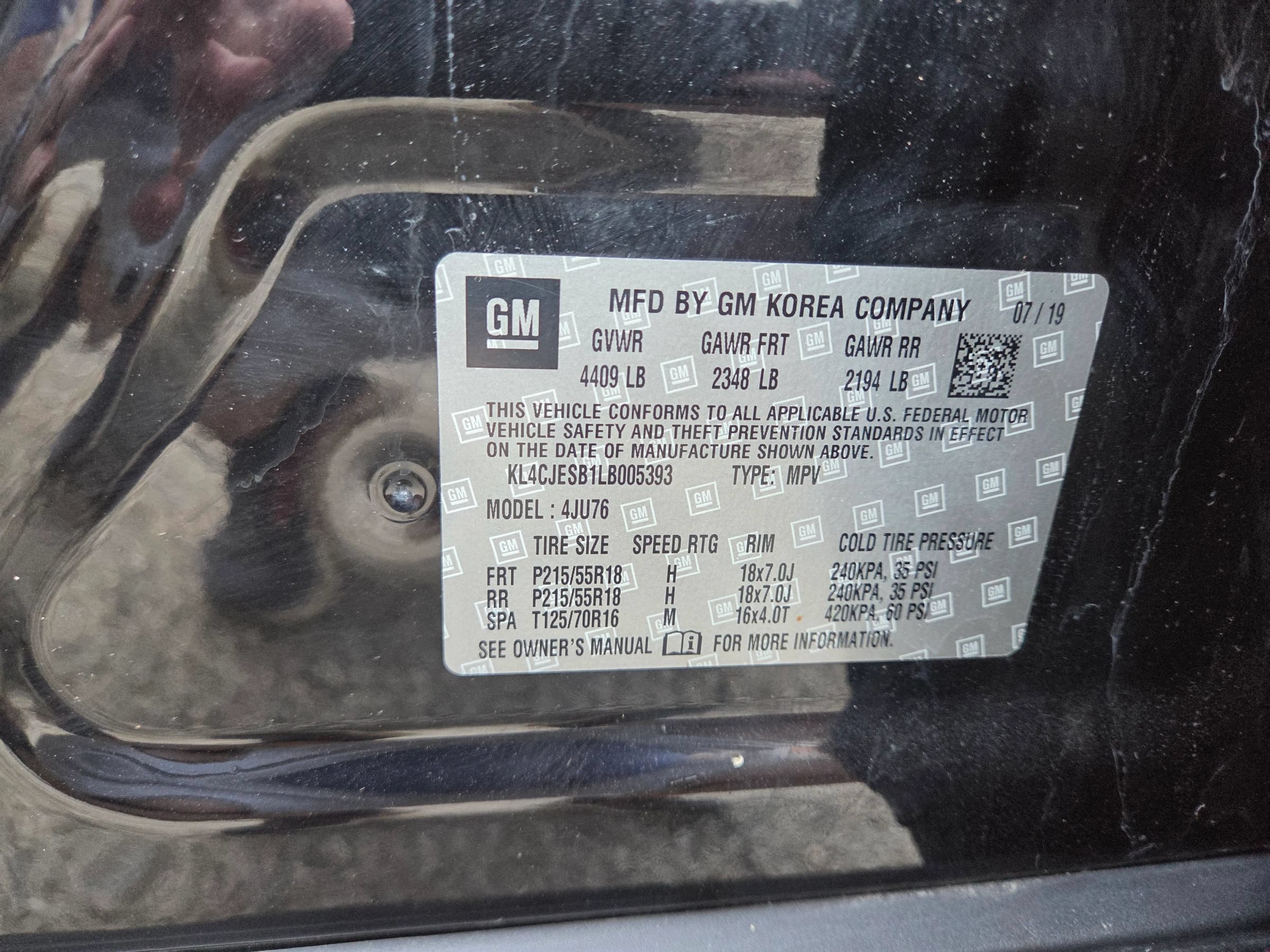 Used 2020 Buick Encore Preferred w/ Safety Package AWD/4WD image 17