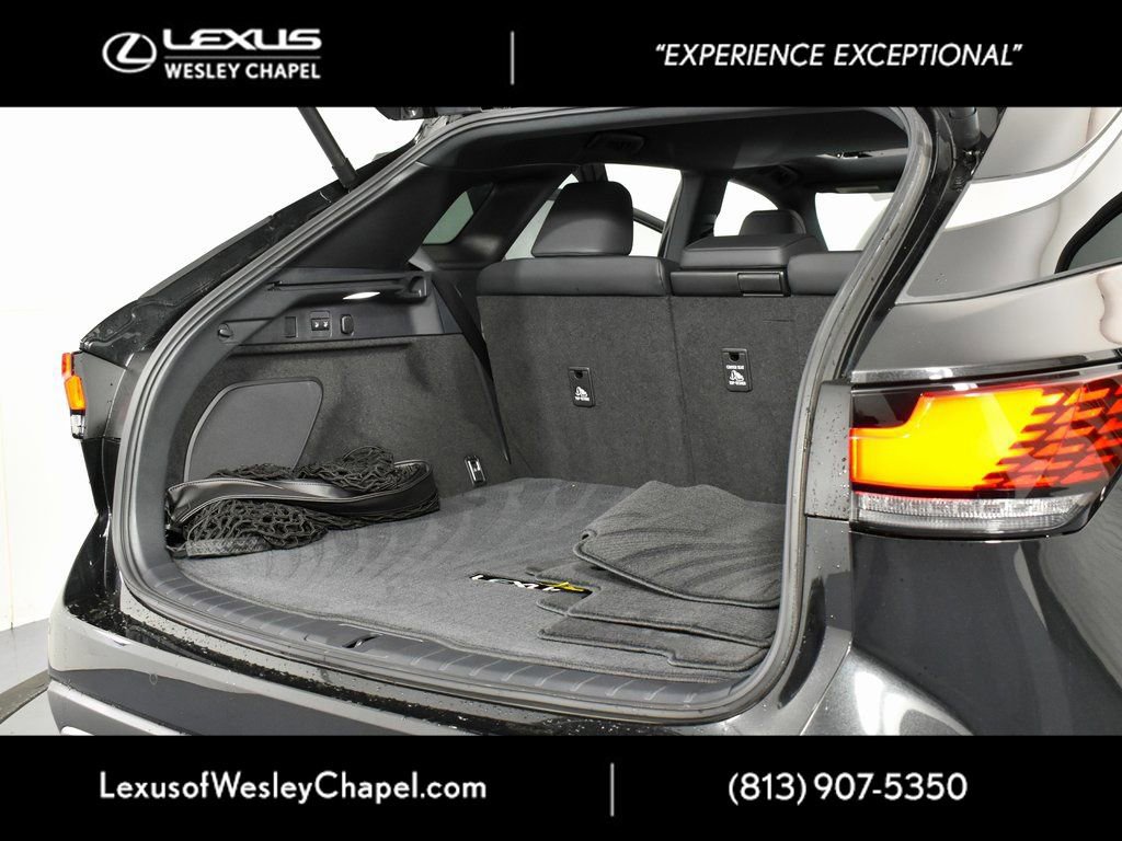 Used 2025 Lexus RX 350 Premium image 17