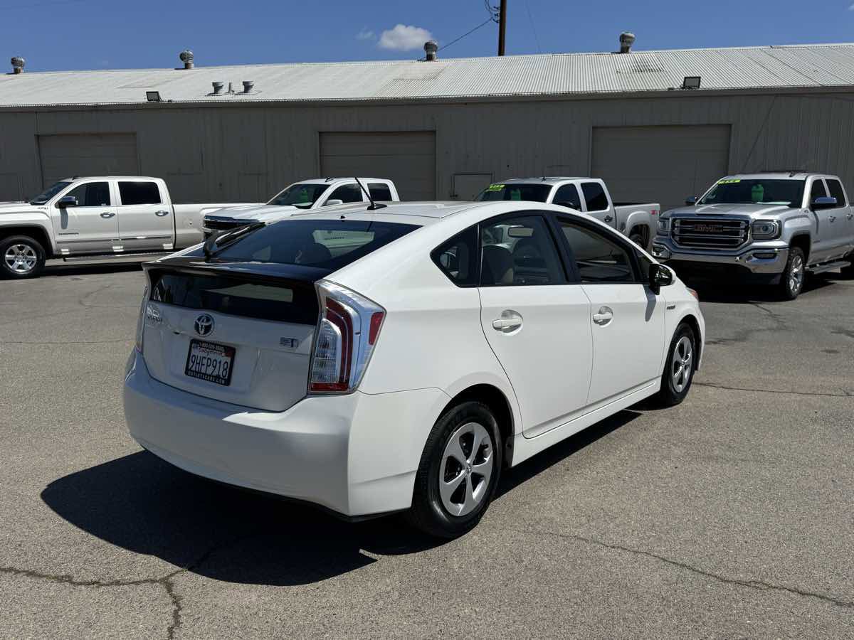 Used 2013 Toyota Prius Four FWD image 9