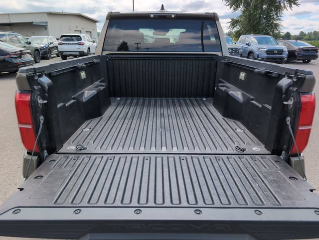 Used 2024 Toyota Tacoma TRD Off-Road AWD/4WD image 14