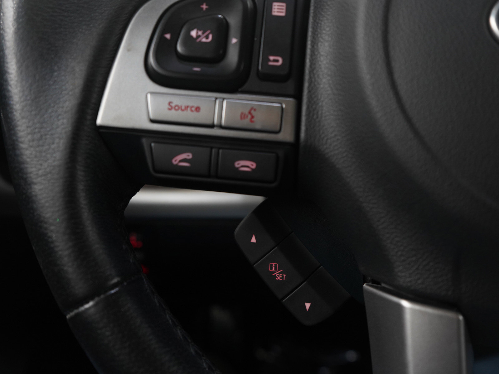 Used 2017 Subaru Outback 2.5i Limited image 26