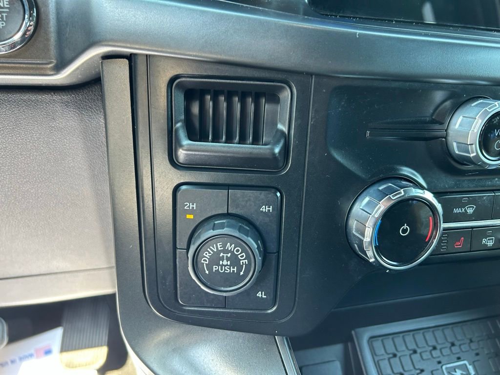 Certified 2024 Ford F150 XLT w/ Equipment Group 302A MID image 31