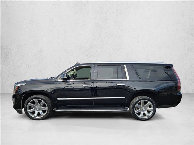 Used 2020 Cadillac Escalade ESV Luxury AWD/4WD image 9