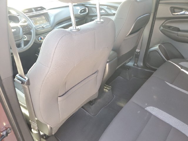 Used 2023 Chevrolet TrailBlazer LT FWD image 14