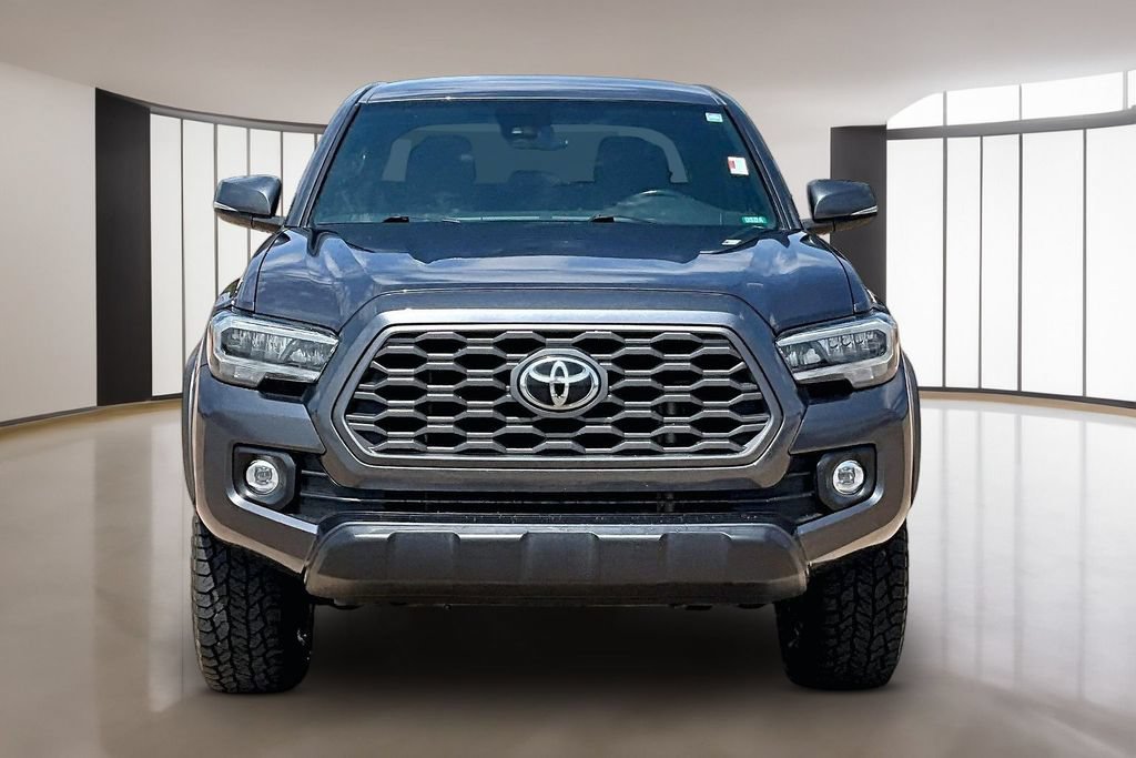 Used 2020 Toyota Tacoma TRD Off-Road w/ Technology Package AWD/4WD image 3