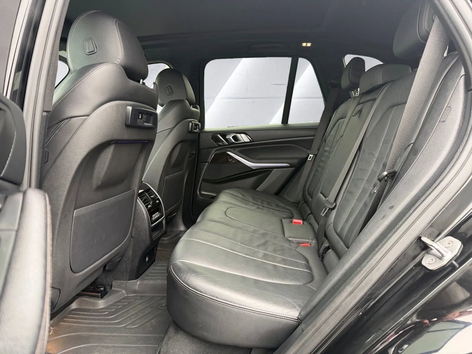 Used 2020 BMW X5 xDrive40i image 11