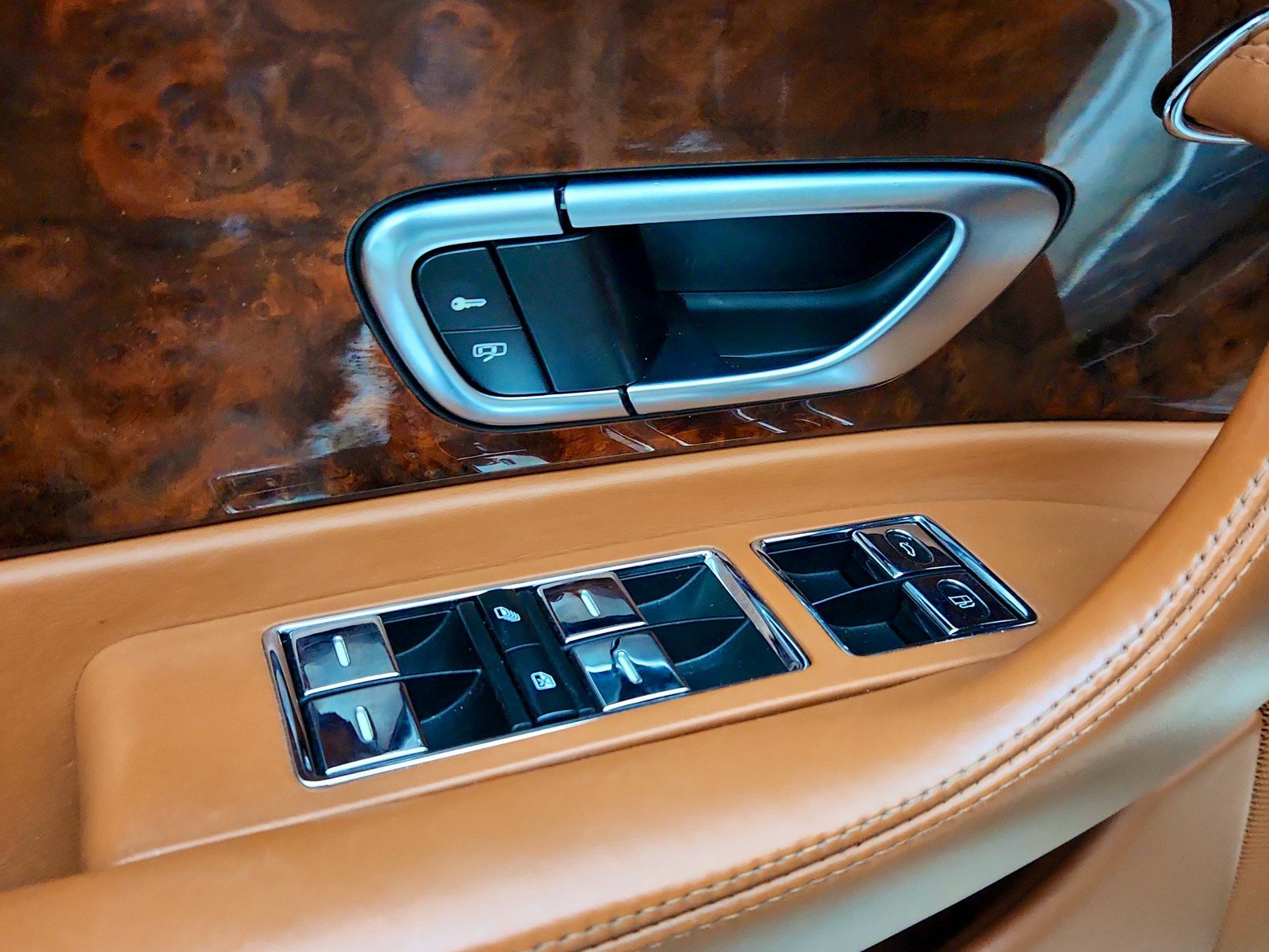 Used 2008 Bentley Continental GTC AWD/4WD image 21