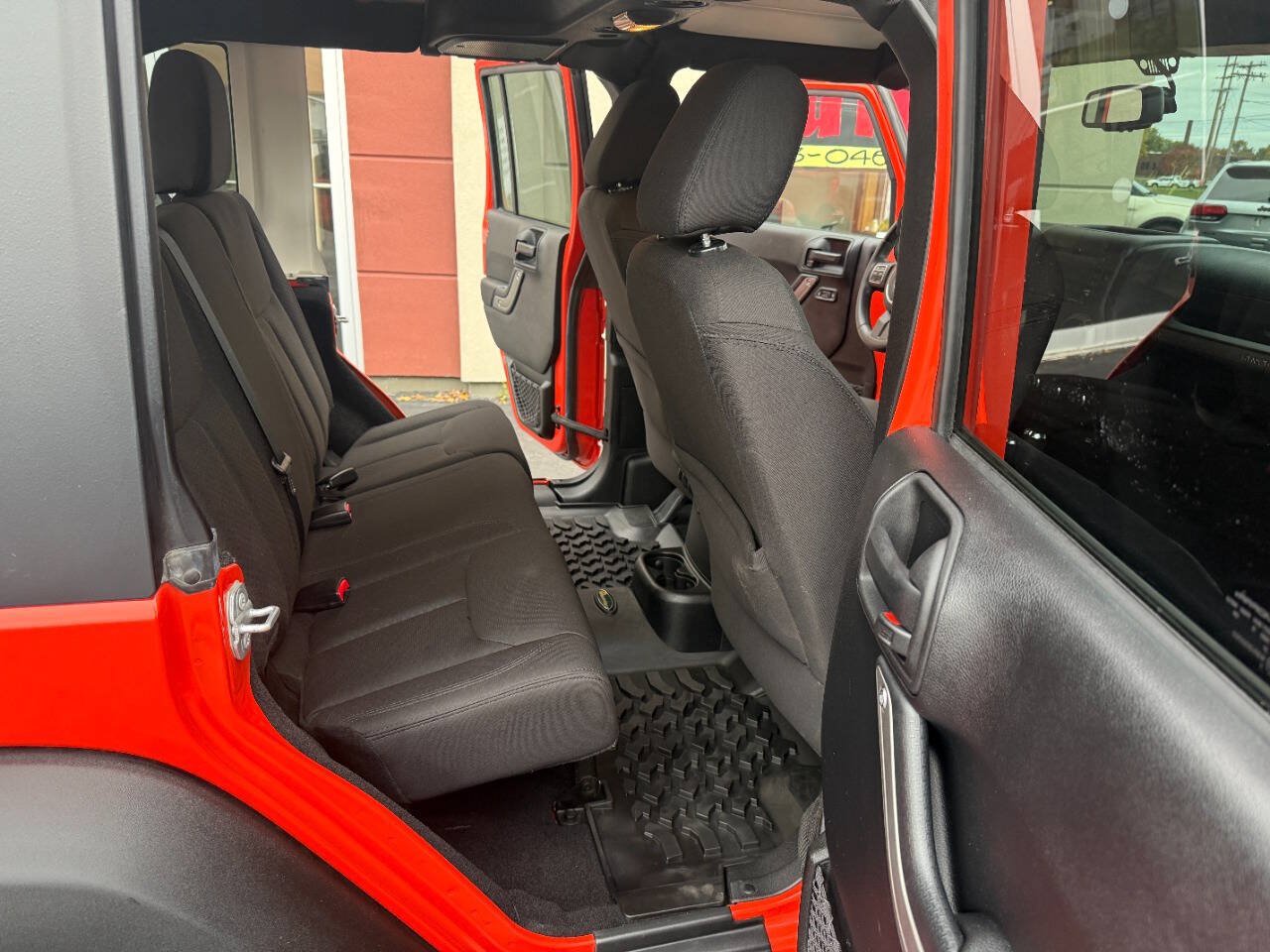 Used 2015 Jeep Wrangler Unlimited Sport w/ Quick Order Package 24S AWD/4WD image 16