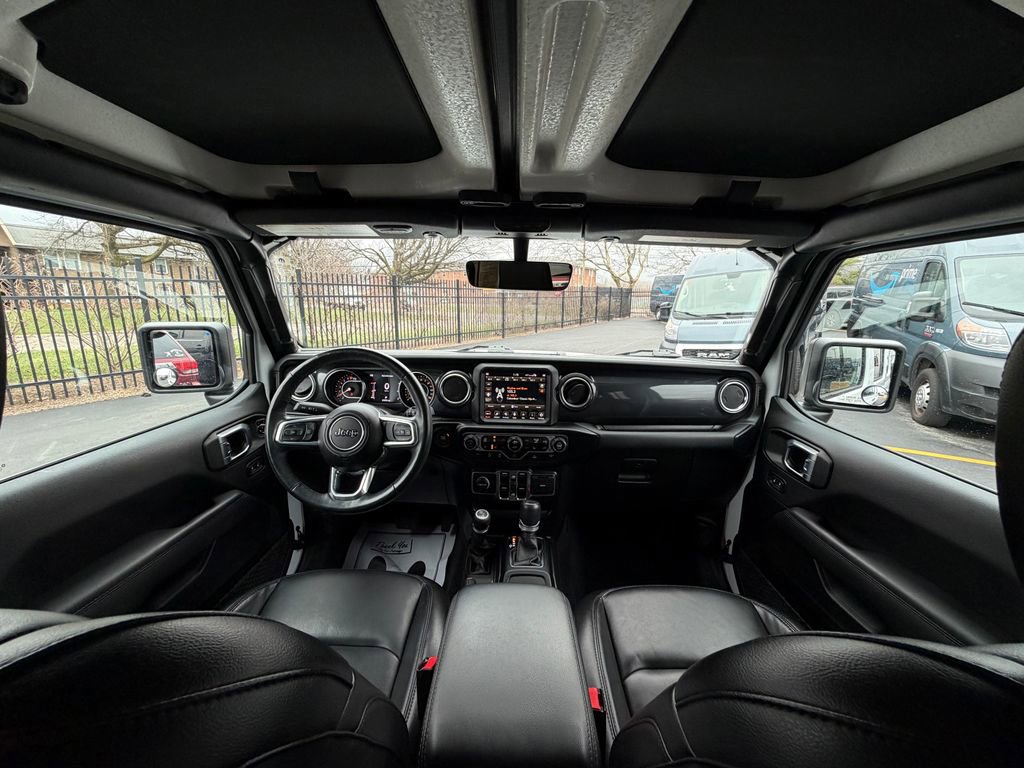Used 2023 Jeep Wrangler Altitude image 11