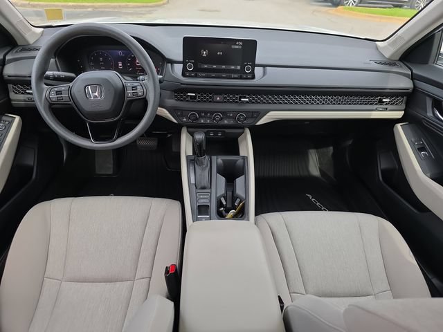 Used 2023 Honda Accord EX image 13