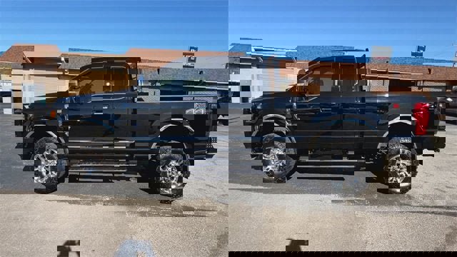 Used 2021 Ford F350 Lariat w/ Chrome Package image 5