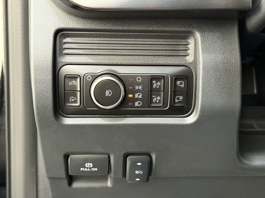 New 2026 Ford F350 4x4 Crew Cab Super Duty image 30