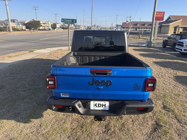 New 2025 Jeep Gladiator Willys image 7