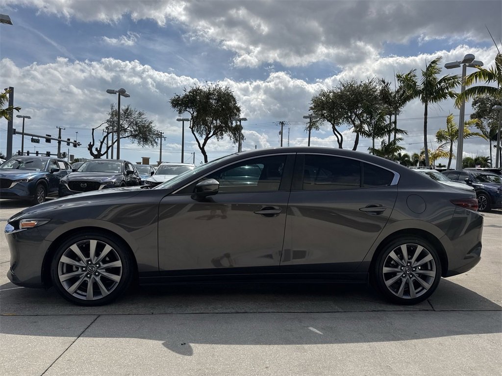 Used 2019 MAZDA MAZDA3 Sedan w/ Preferred Package image 28