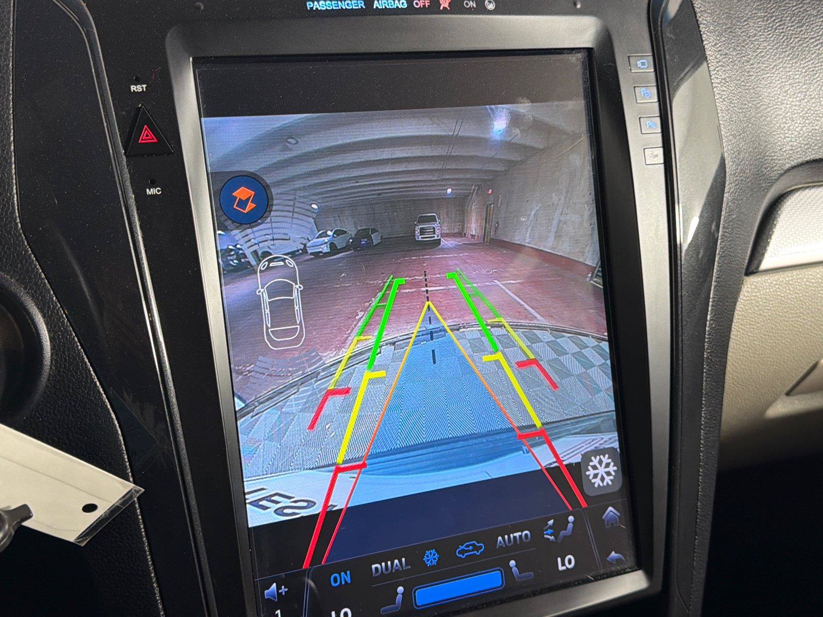 Used 2018 Ford Explorer FWD image 24