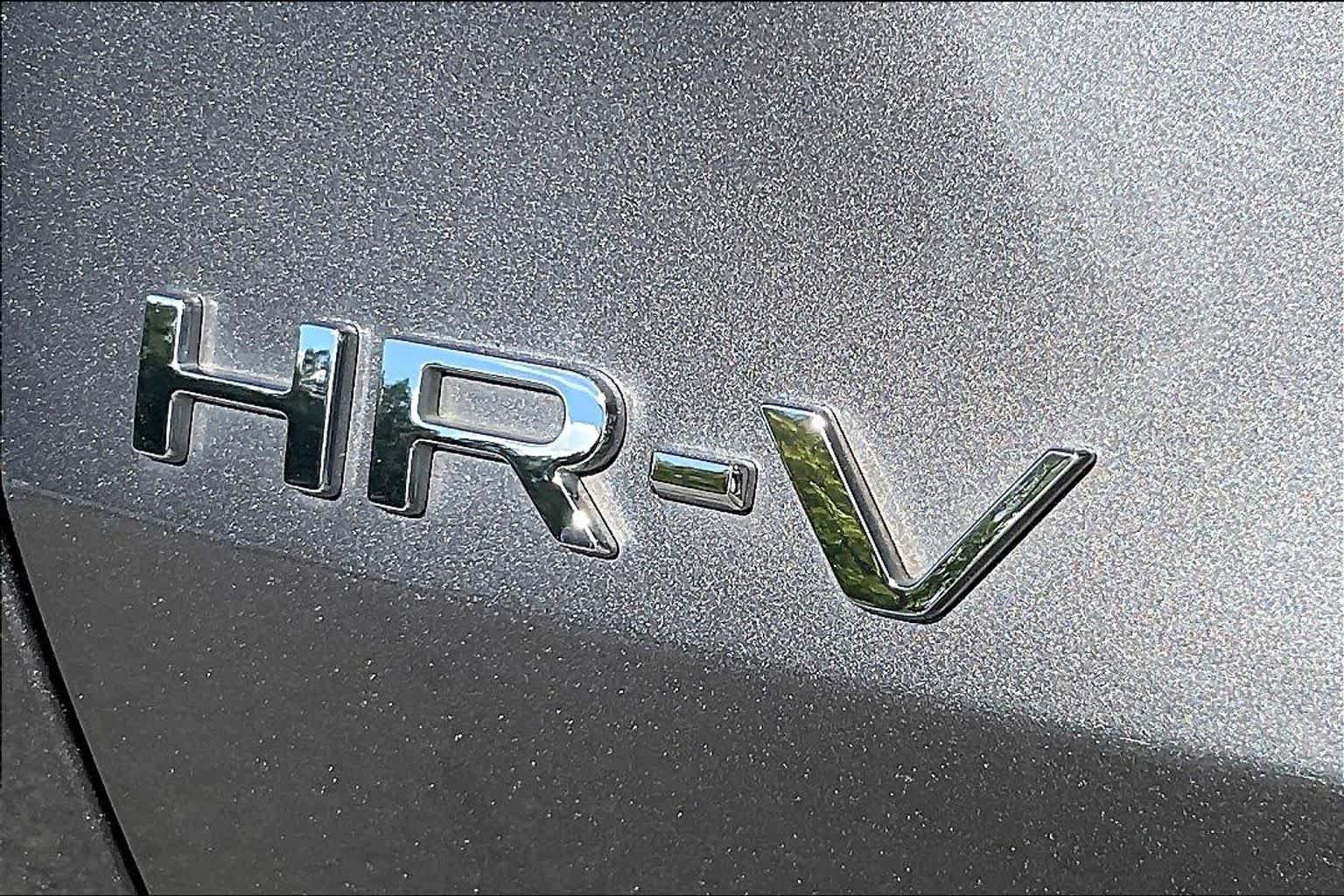 Used 2023 Honda HR-V LX image 30