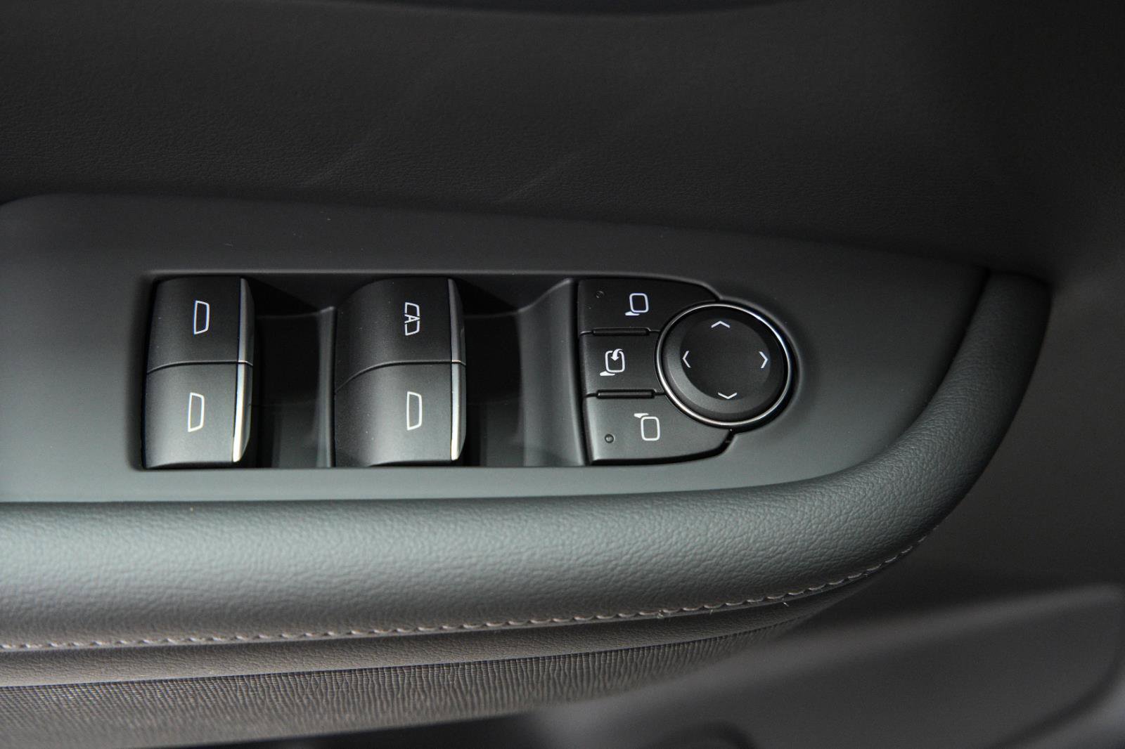 New 2026 Buick Enclave Sport Touring w/ LPO, Floor Liner Package image 25