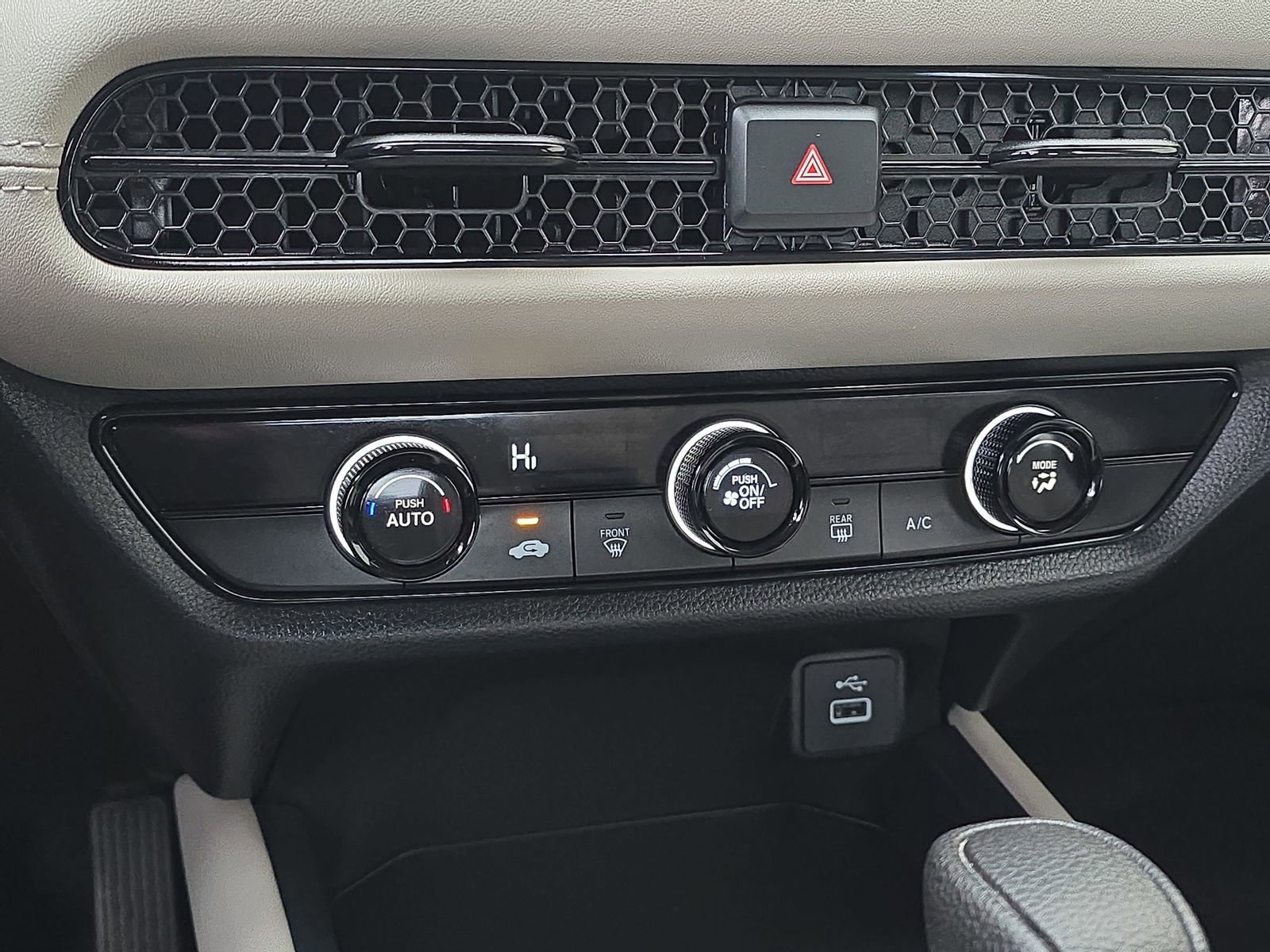 Used 2024 Honda HR-V LX image 25