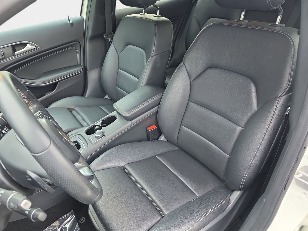 Used 2017 Mercedes-Benz GLA 250 image 18