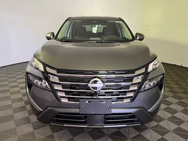 New 2026 Nissan Rogue SV image 2