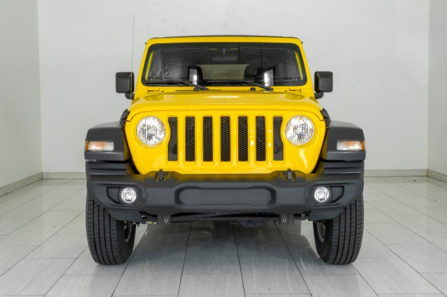 Used 2018 Jeep Wrangler Unlimited Sport S AWD/4WD image 3