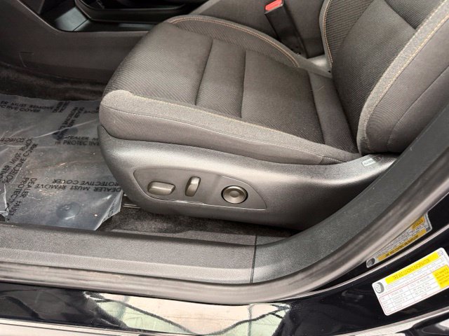 Used 2024 Honda Prologue EX image 12