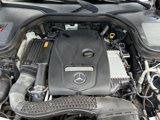 Used 2017 Mercedes-Benz GLC 300 4MATIC Coupe image 10