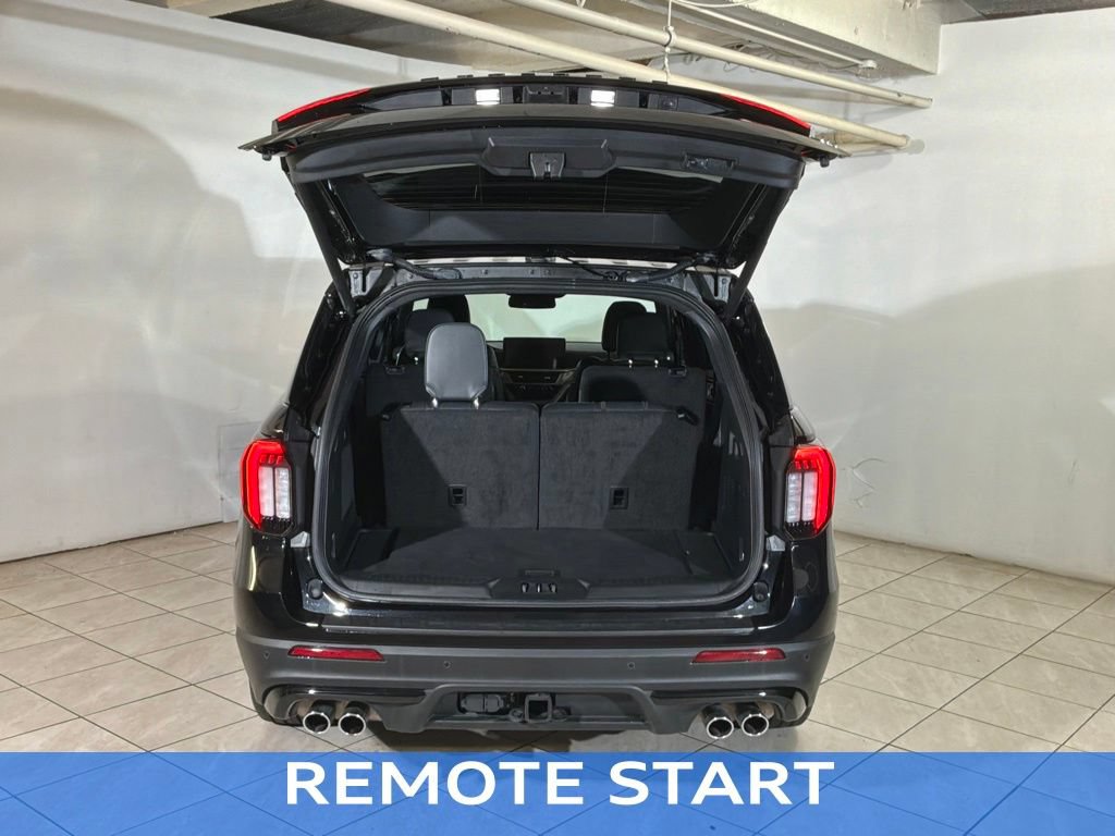 Certified 2025 Ford Explorer ST AWD/4WD image 22
