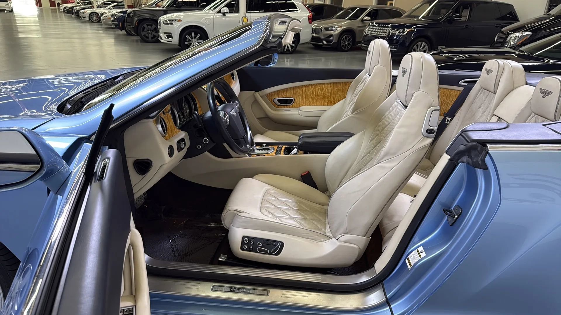 Used 2013 Bentley Continental GT image 16